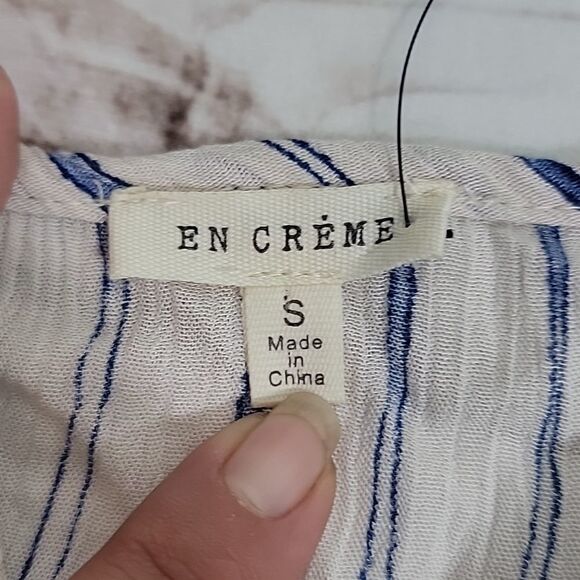 En Cream Mock Wrap Cami Tank Top Small In Off White And Blue Stripped Pattern - Picture 3 of 7